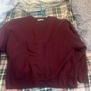 Dicks sporting goods brand burgundy medium crew neck
